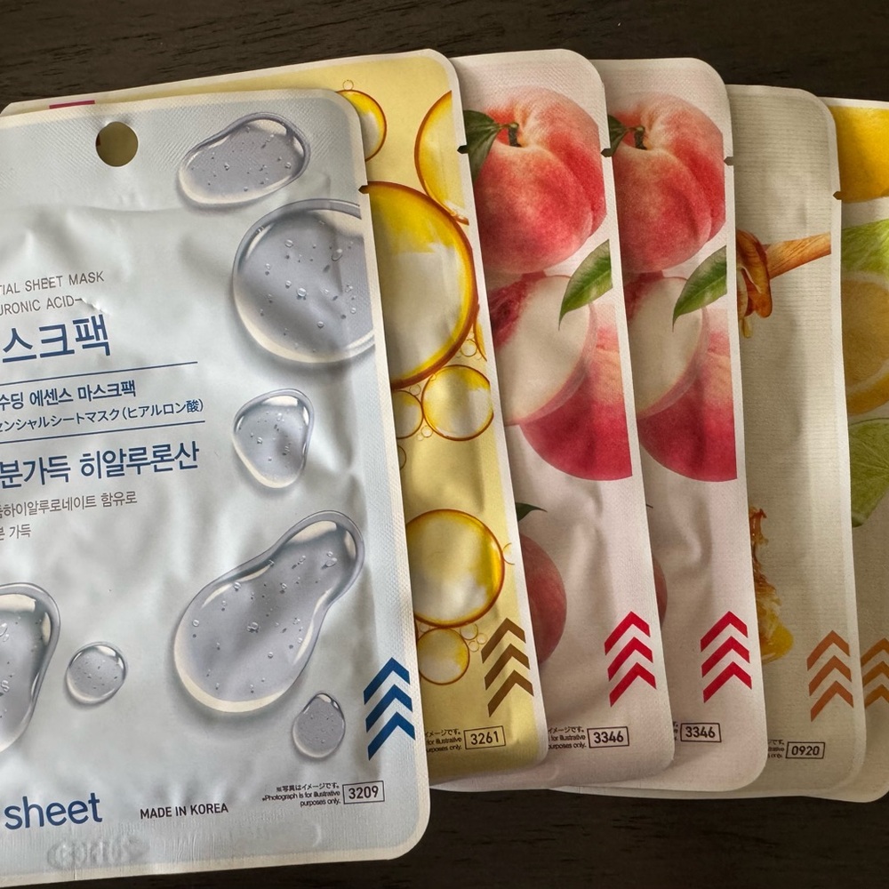 Daiso Skincare Mask Set - White, Yellow, Red